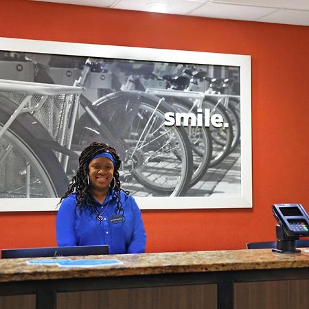 Hampton Inn & Suites Augusta West Bagian luar foto