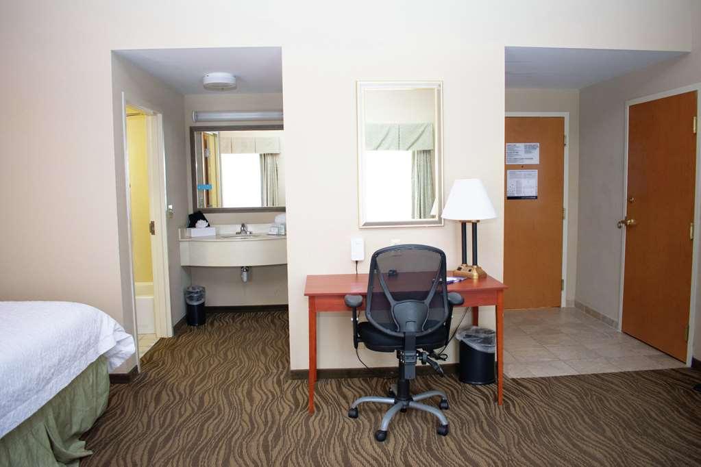 Hampton Inn & Suites Augusta West Ruang foto