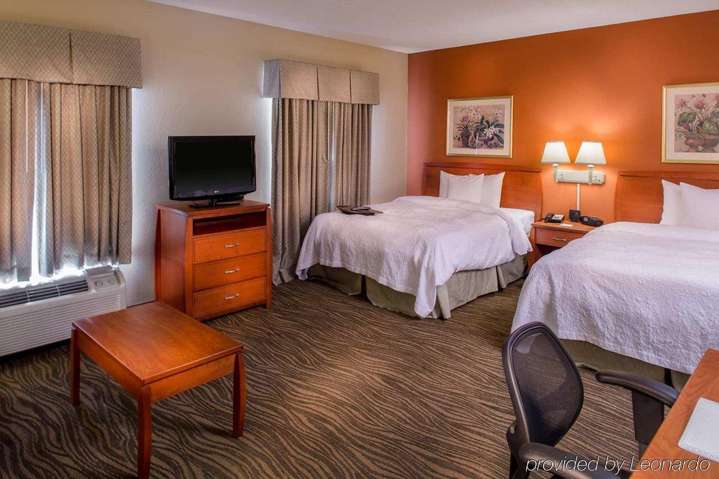 Hampton Inn & Suites Augusta West Bagian luar foto